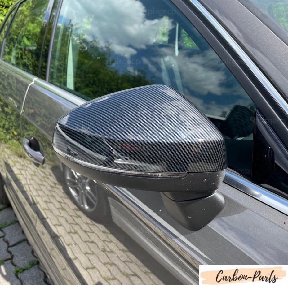 Rückseite mit Montage-Clips für einfachen Austausch der Original-Spiegelkappen beim Audi 8V.