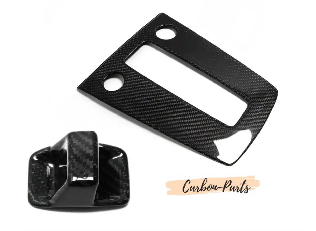 Sportliches Carbon Schaltknauf Upgrade passend für Audi A3 8Y S-Line Modelle.