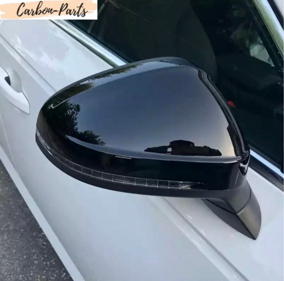 Schwarz glänzende Austausch-Spiegelkappen für Audi A4 B9 Avant und Limousine.