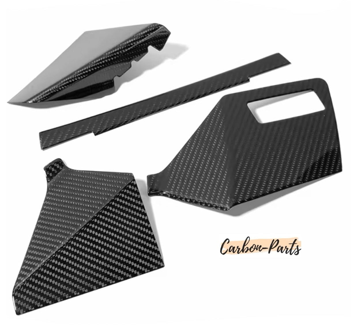 Exklusives Interieur-Upgrade in Echt-Carbon für das Cockpit des Audi RS3 8Y.