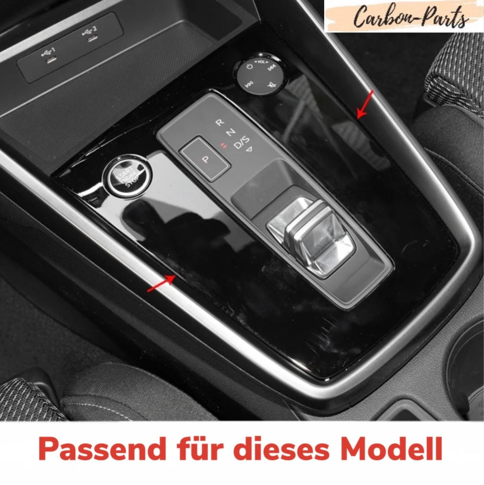 Hochglanz Echt-Carbon Dekorblende für die Mittelkonsole des Audi S3 8Y.