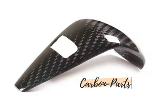 Echt-Carbon Schalthebel Cover passend für BMW G-Serie Modelle mit ID7 Interieur.