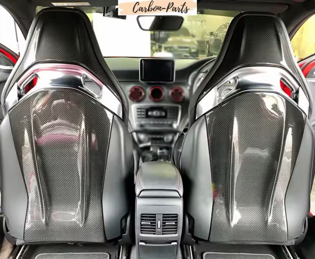 Gesamtansicht der installierten Echt-Carbon Sitz-Cover im Mercedes-AMG Cockpit.
