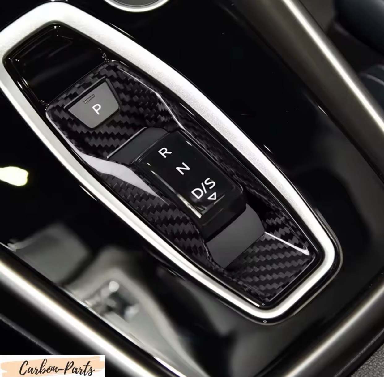 Präzise Passform der Carbon-Dekorelemente für die neue Audi 8Y Generation.