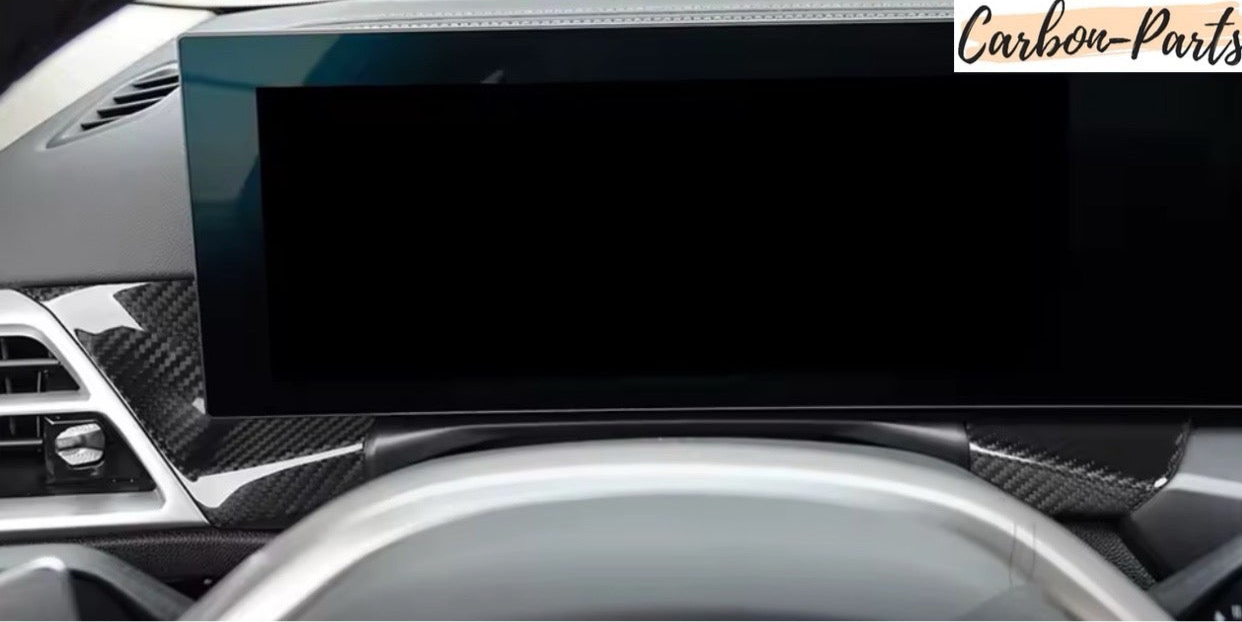 Millimetergenaue Passform der Carbon-Abdeckung direkt unter dem BMW Curved Display.