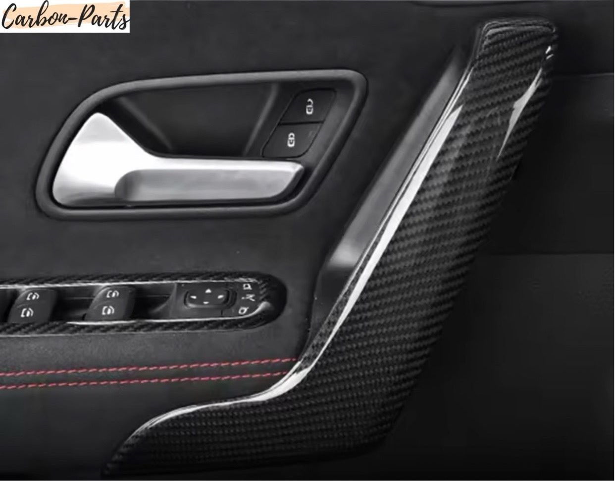 Millimetergenaue Passform der Carbon-Cover auf den originalen Mercedes Türgriffen.