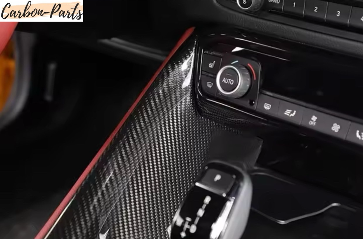 Vollständiges Carbon-Interieur-Set für die Toyota Supra A91 Modellreihe.